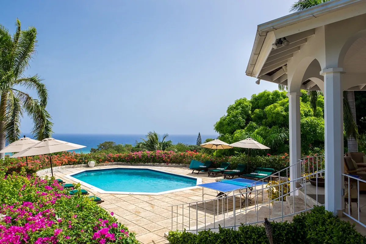 Canada vacation villa resort, Canadians travelers destination in Jamaica